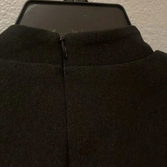 TuckernuckNEW Black Feather Mod Ellie Mini Cocktail Dress Size M